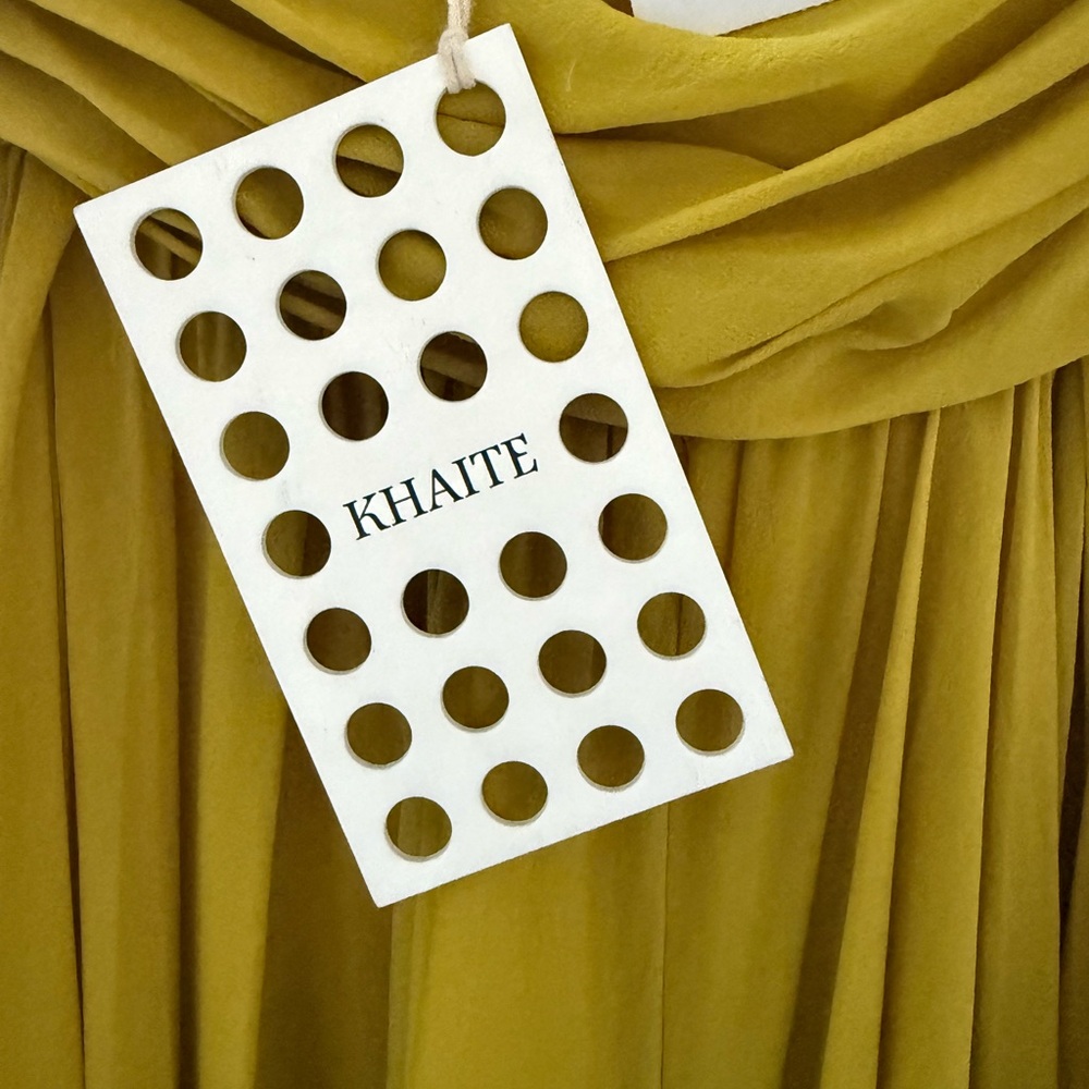 Elegant Yellow Maxi Dress - Picture 6 of 8
